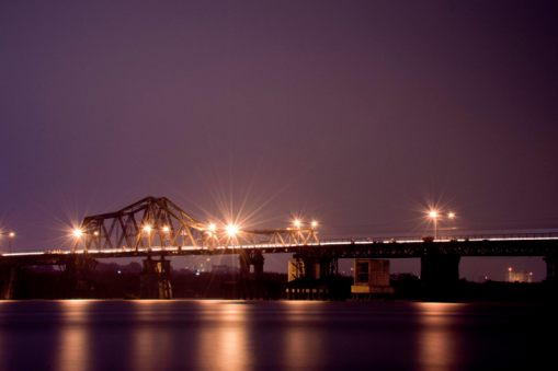 Long-Biên-Bridge